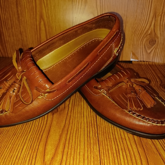 Johnston and Murphey Passport Tassel Loafers - Picture 4 of 12